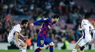 图中迈出的 图中迈出的